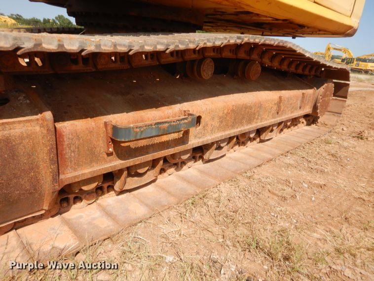 image for item HW9327 2013 Komatsu PC490LC-10  excavator