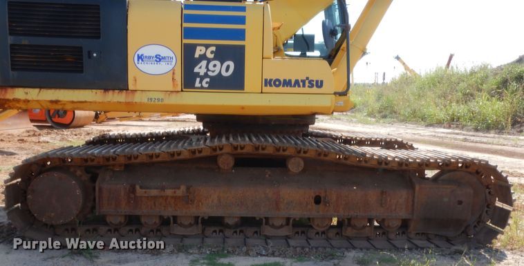 image for item HW9327 2013 Komatsu PC490LC-10  excavator