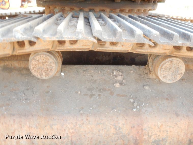 image for item HW9327 2013 Komatsu PC490LC-10  excavator