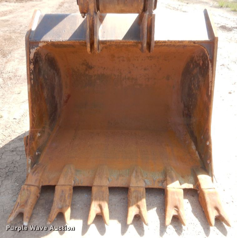 image for item HW9328 2006 Komatsu PC300LC-7EO  excavator