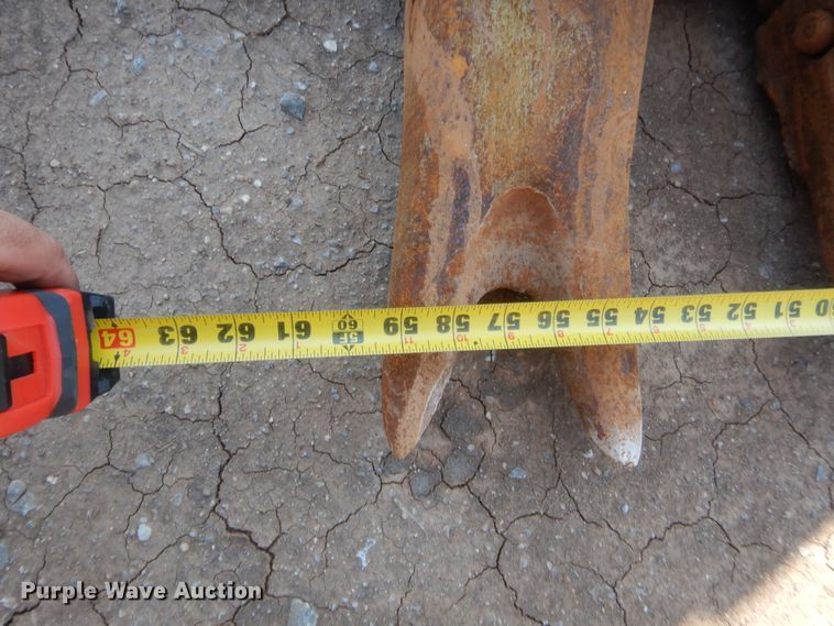 image for item HW9328 2006 Komatsu PC300LC-7EO  excavator