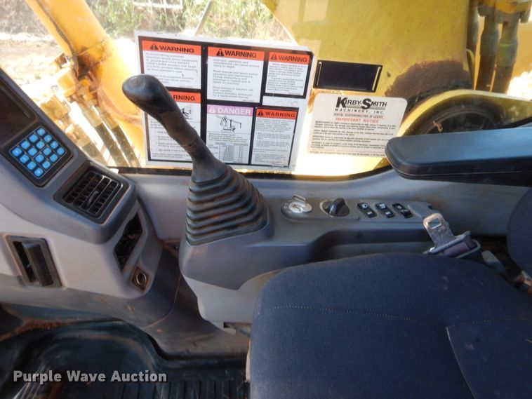 image for item HW9328 2006 Komatsu PC300LC-7EO  excavator