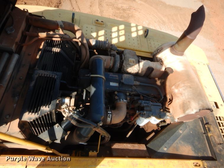 image for item HW9328 2006 Komatsu PC300LC-7EO  excavator