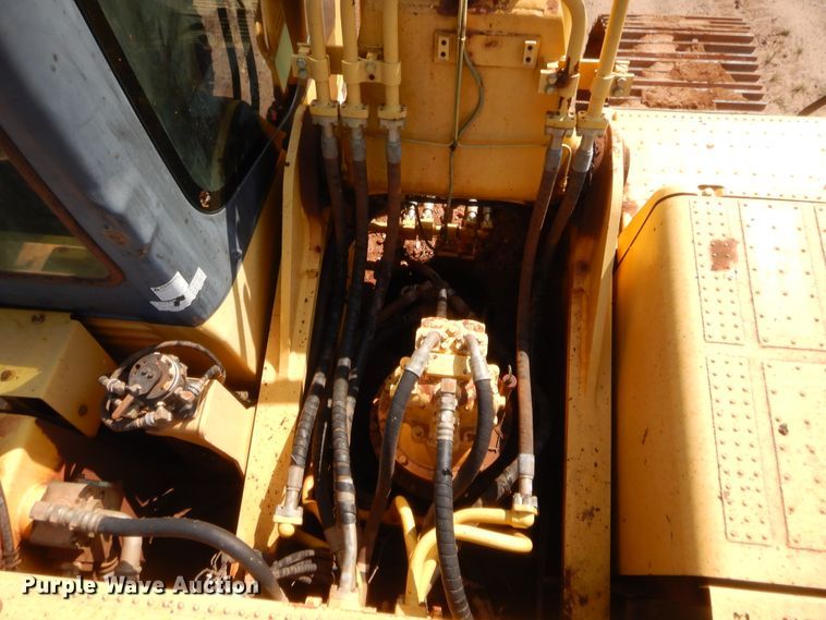 image for item HW9328 2006 Komatsu PC300LC-7EO  excavator