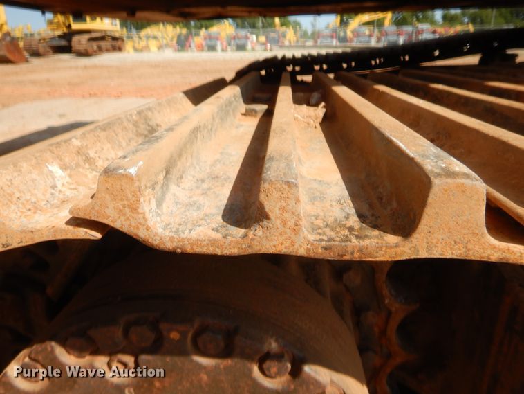 image for item HW9328 2006 Komatsu PC300LC-7EO  excavator