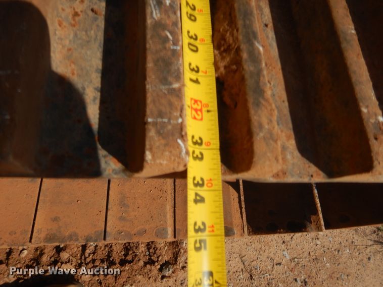 image for item HW9328 2006 Komatsu PC300LC-7EO  excavator