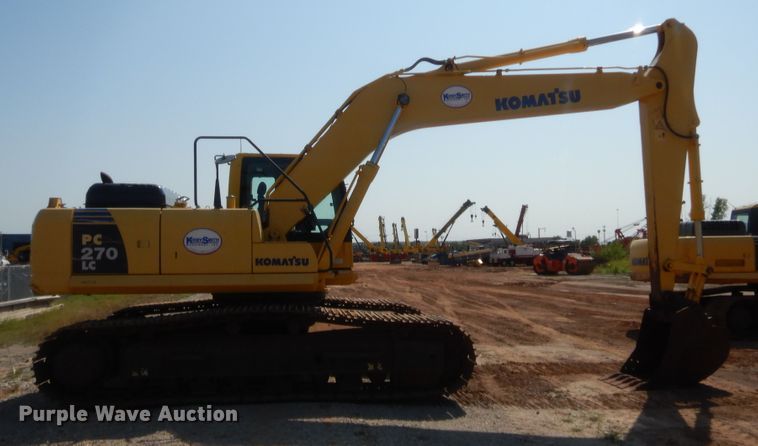 image for item HW9329 2011 Komatsu PC270LC-8  excavator