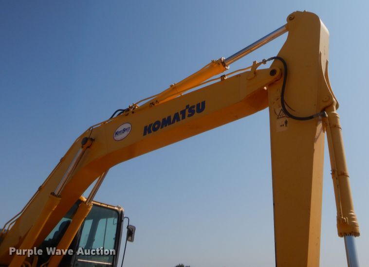 image for item HW9329 2011 Komatsu PC270LC-8  excavator