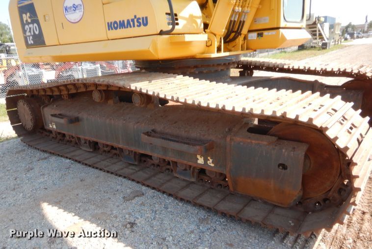 image for item HW9329 2011 Komatsu PC270LC-8  excavator