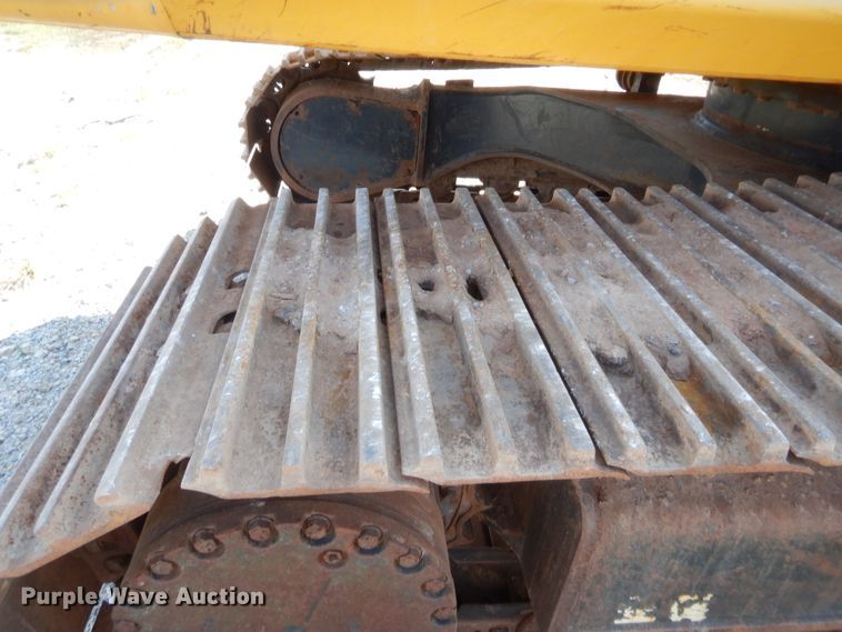 image for item HW9329 2011 Komatsu PC270LC-8  excavator