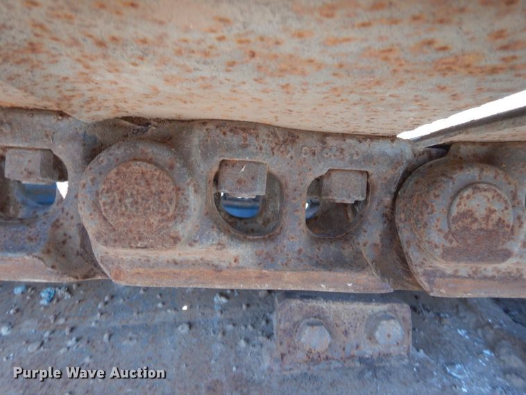 image for item HW9329 2011 Komatsu PC270LC-8  excavator