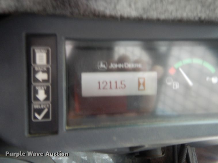 image for item HW9331 2015 John Deere 333E  tracked skid steer loader