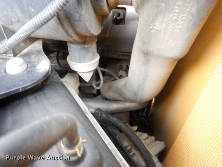 image for item HW9331 2015 John Deere 333E  tracked skid steer loader