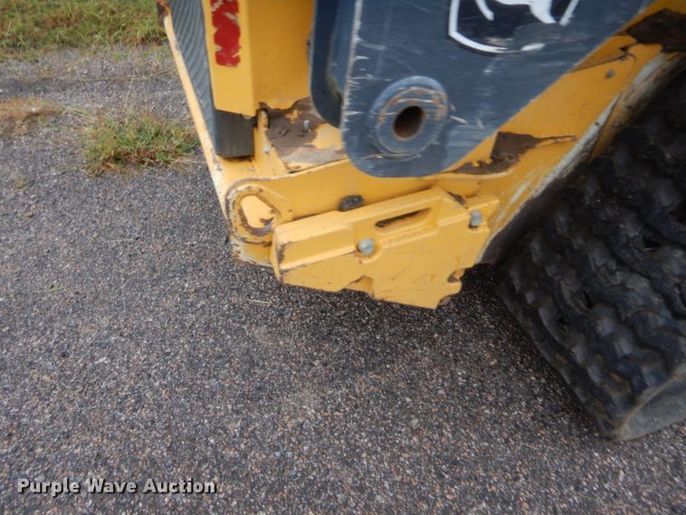 image for item HW9331 2015 John Deere 333E  tracked skid steer loader