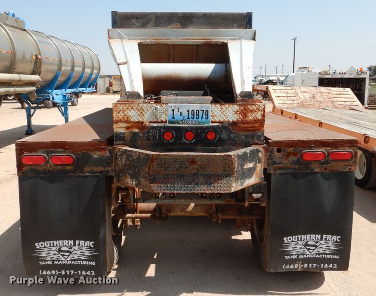 image for item DI0776 1991 Clement 540-0-39 bottom dump trailer