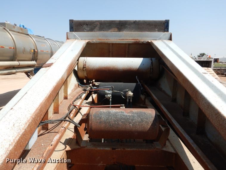image for item DI0776 1991 Clement 540-0-39 bottom dump trailer