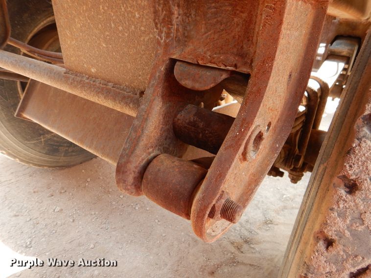 image for item DI0776 1991 Clement 540-0-39 bottom dump trailer