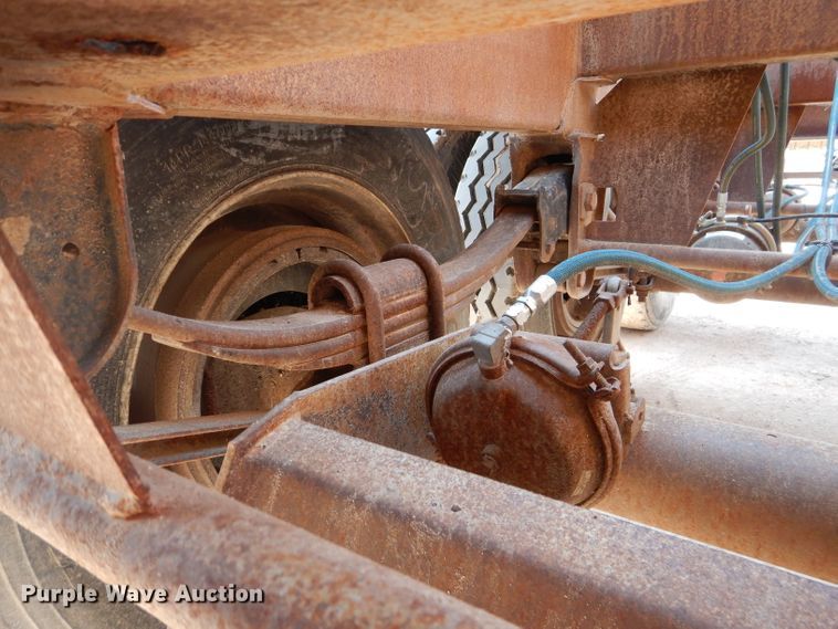 image for item DI0776 1991 Clement 540-0-39 bottom dump trailer