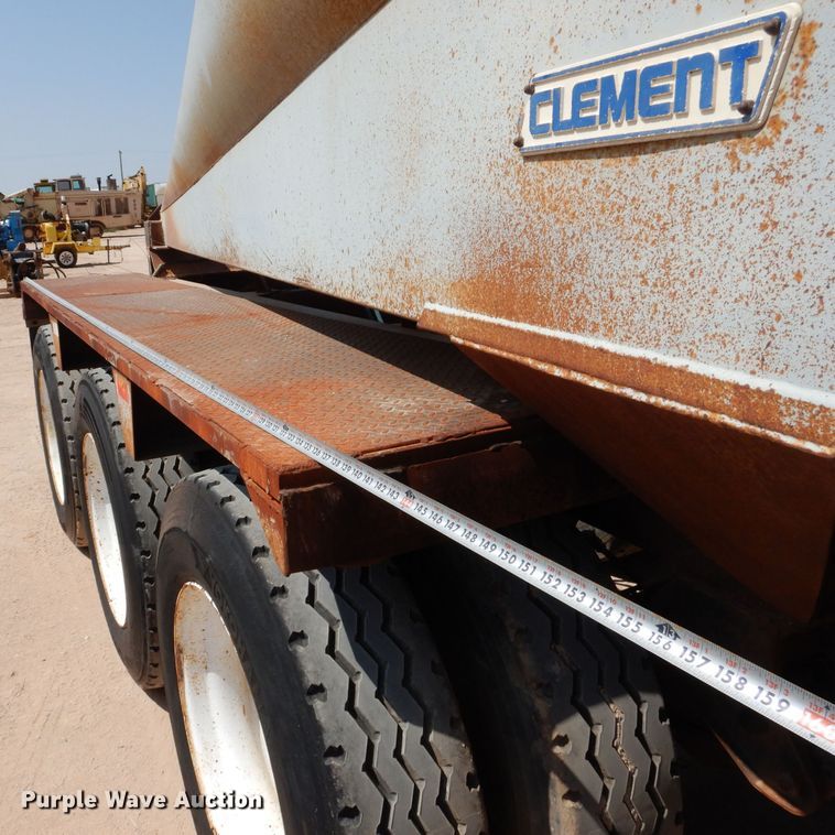 image for item DI0776 1991 Clement 540-0-39 bottom dump trailer