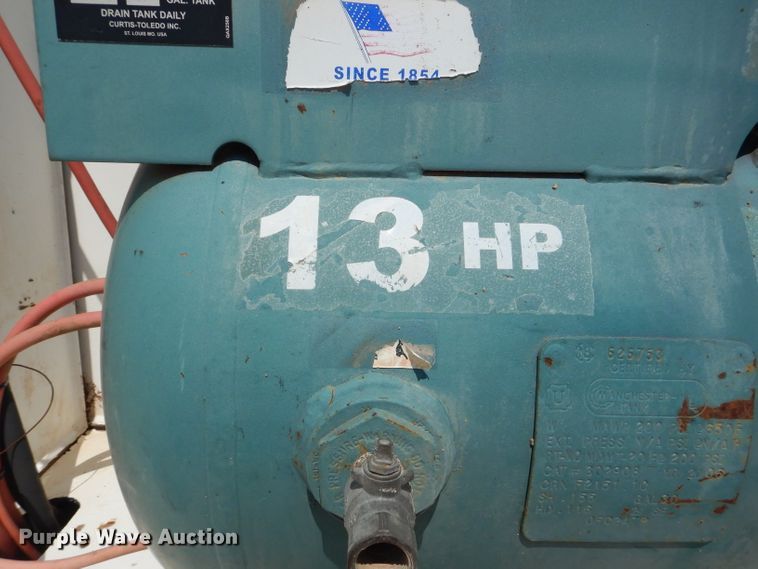 image for item DI0777 2002 Kenworth T300  service truck