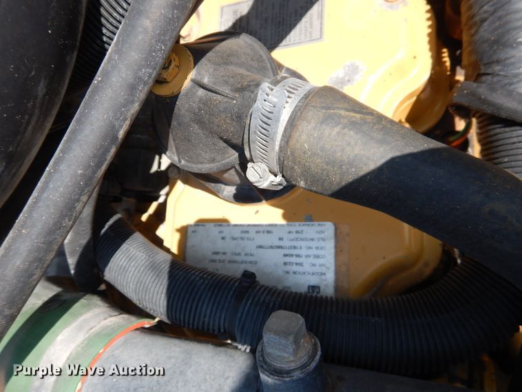 image for item DI0777 2002 Kenworth T300  service truck