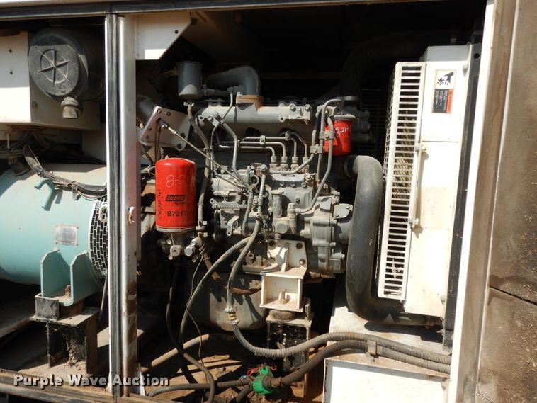 image for item DJ1018 Whisperwatt DCA-70SSIU  generator