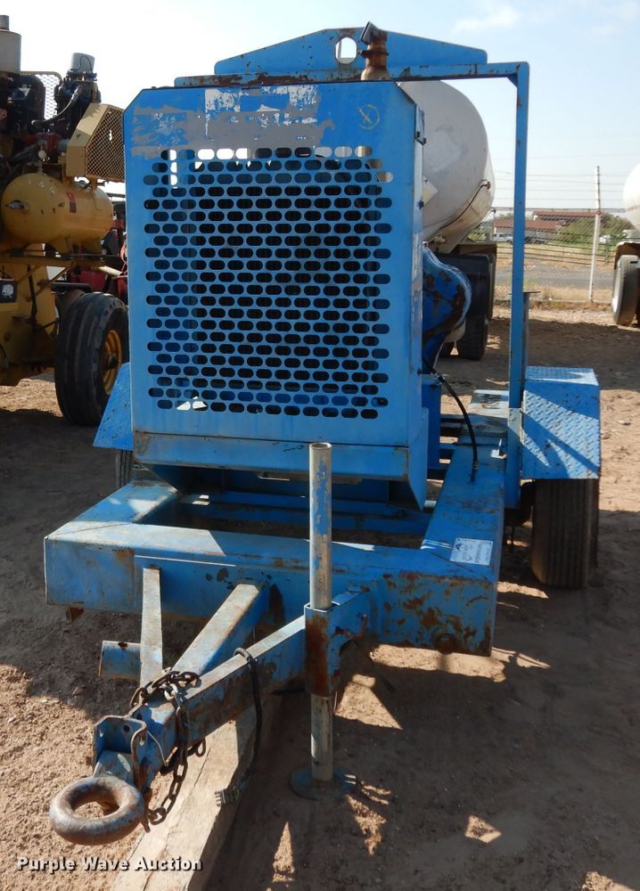 image for item DJ1020 1999 water pump