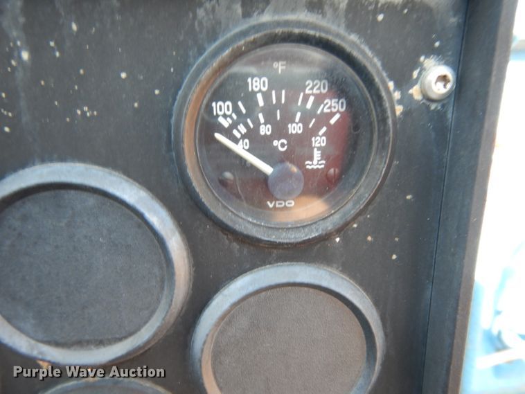 image for item DJ1020 1999 water pump