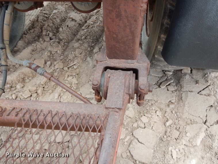 image for item DJ1022 1977 Beall BATT-52 tank trailer