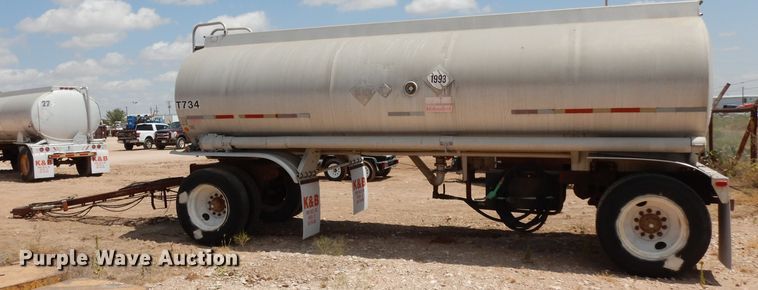image for item DJ1023 1982 Timpte Beall 121-C tank trailer