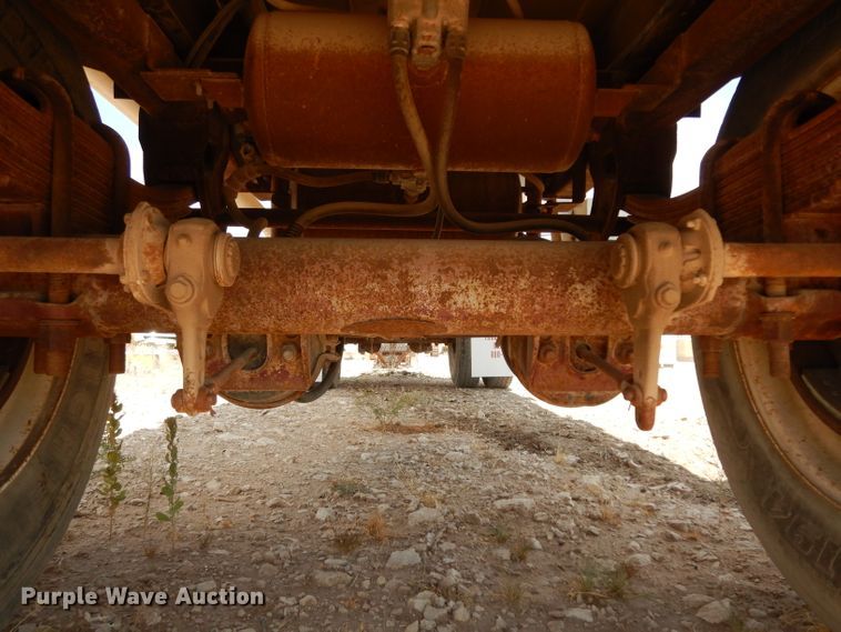 image for item DJ1023 1982 Timpte Beall 121-C tank trailer