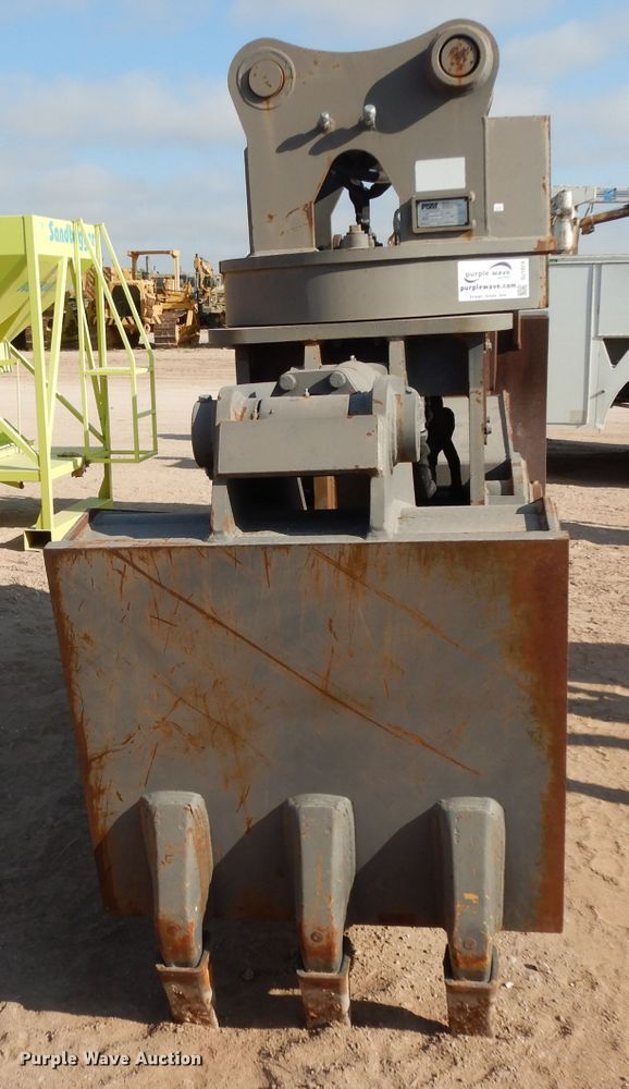 image for item DJ1024 PSM V0EC360B 36"W clamshell bucket