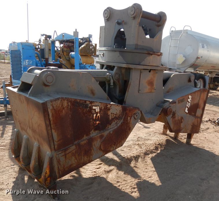 image for item DJ1024 PSM V0EC360B 36"W clamshell bucket