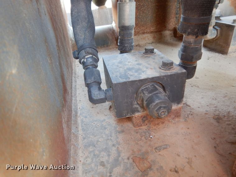 image for item DJ1024 PSM V0EC360B 36"W clamshell bucket