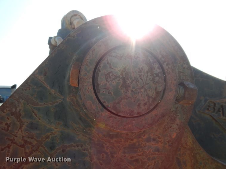 image for item DJ1025 Badger 62"W grapple bucket