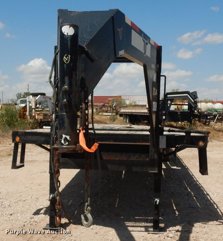 image for item DJ1027 2009 Neckover equipment trailer