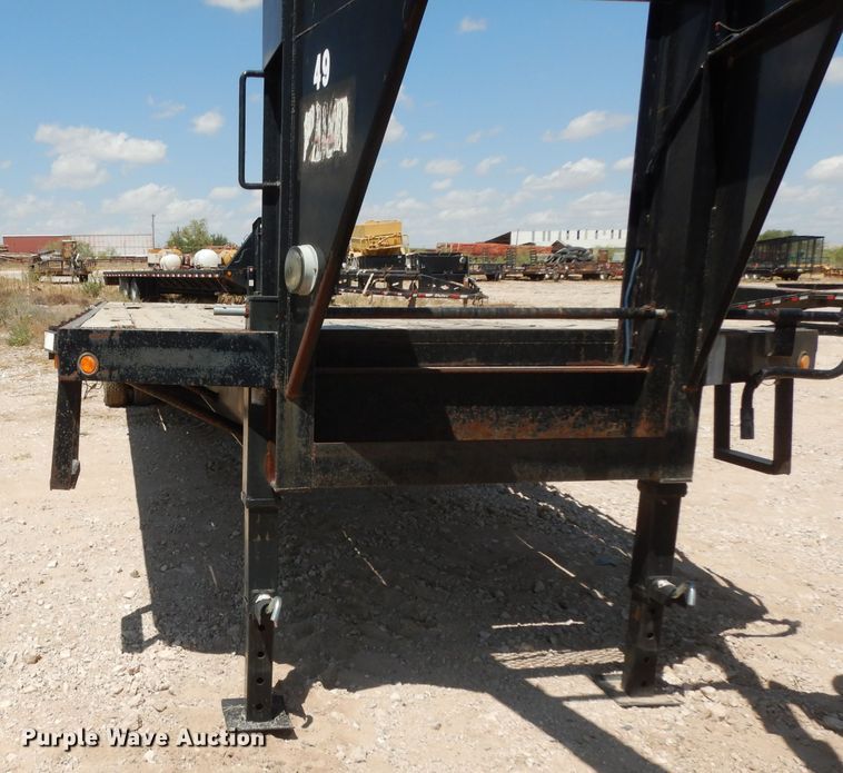 image for item DJ1027 2009 Neckover equipment trailer