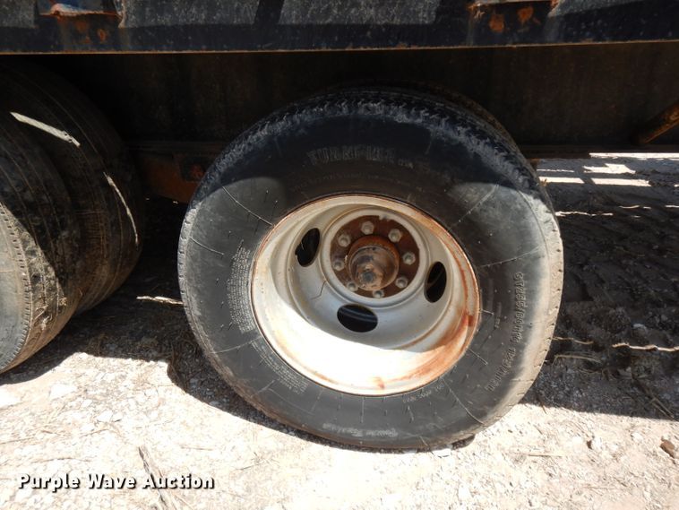 image for item DJ1027 2009 Neckover equipment trailer