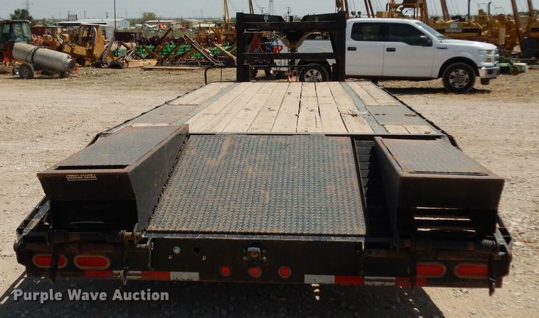 image for item DJ1028 2014 Big Tex 14GN equipment trailer