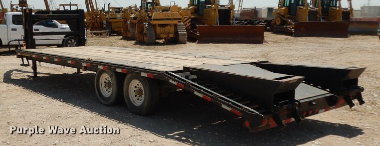 image for item DJ1028 2014 Big Tex 14GN equipment trailer