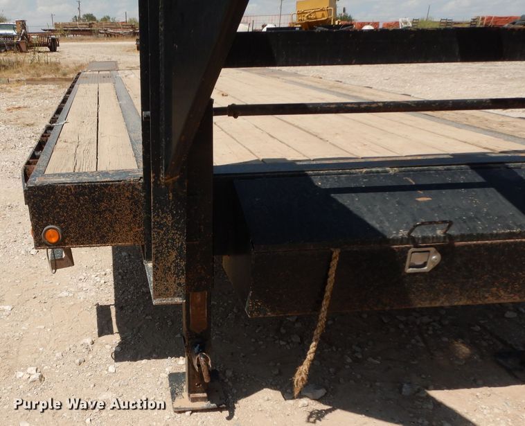 image for item DJ1028 2014 Big Tex 14GN equipment trailer