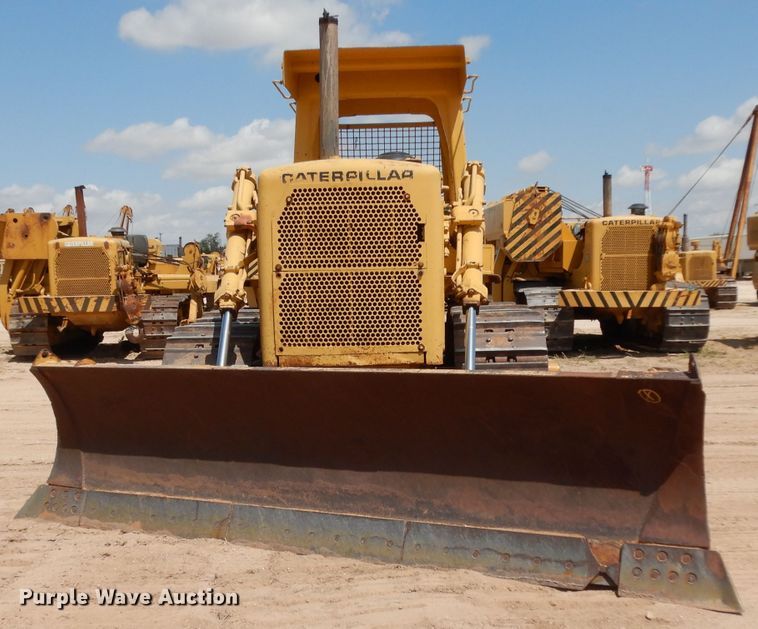 image for item DJ1034 1977 Caterpillar D7G  crawler dozer