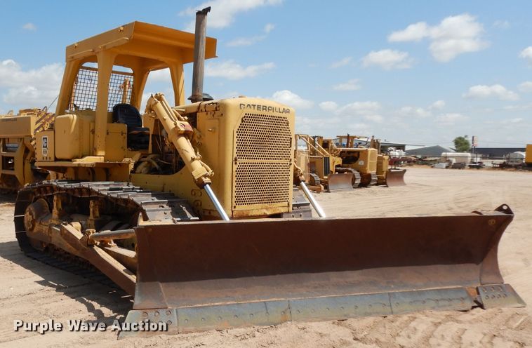 image for item DJ1034 1977 Caterpillar D7G  crawler dozer