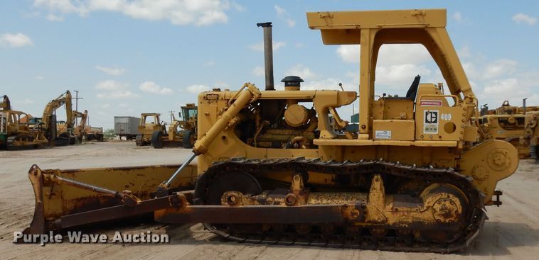 image for item DJ1034 1977 Caterpillar D7G  crawler dozer
