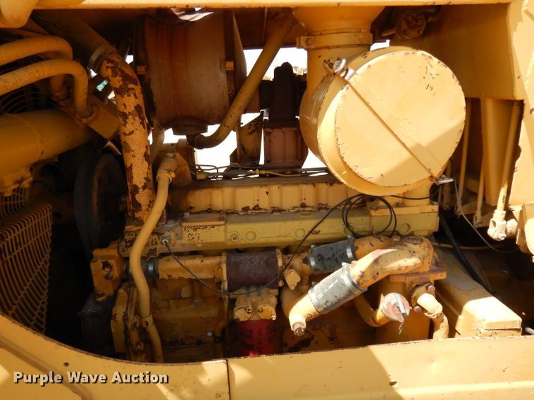 image for item DJ1034 1977 Caterpillar D7G  crawler dozer