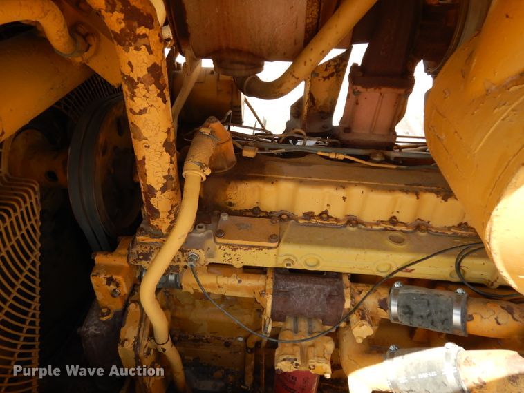 image for item DJ1034 1977 Caterpillar D7G  crawler dozer