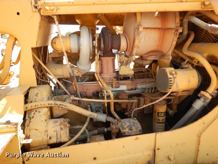 image for item DJ1034 1977 Caterpillar D7G  crawler dozer