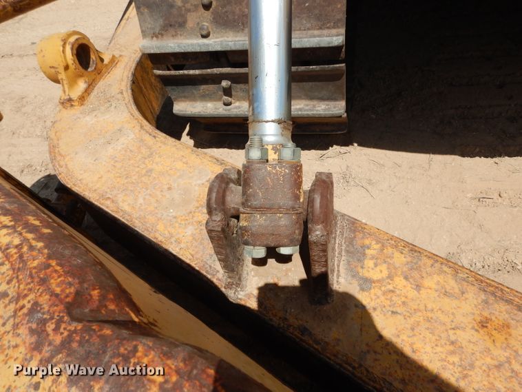 image for item DJ1034 1977 Caterpillar D7G  crawler dozer