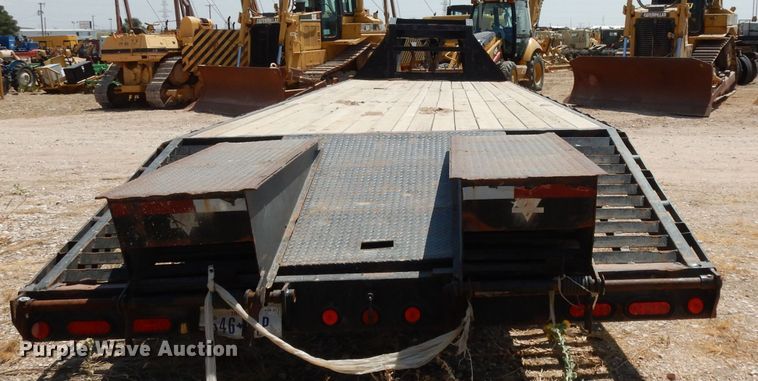 image for item DJ1036 2008 PJ equipment trailer