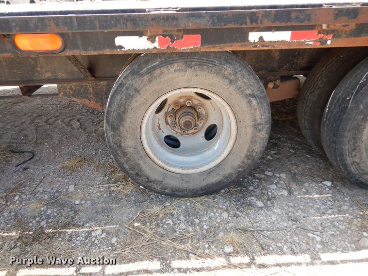 image for item DJ1036 2008 PJ equipment trailer